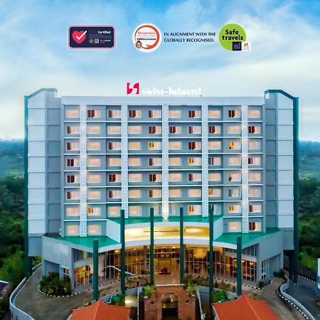 Swiss-Belhotel Pangkalpinang Пангкал-Пінанг Екстер'єр фото