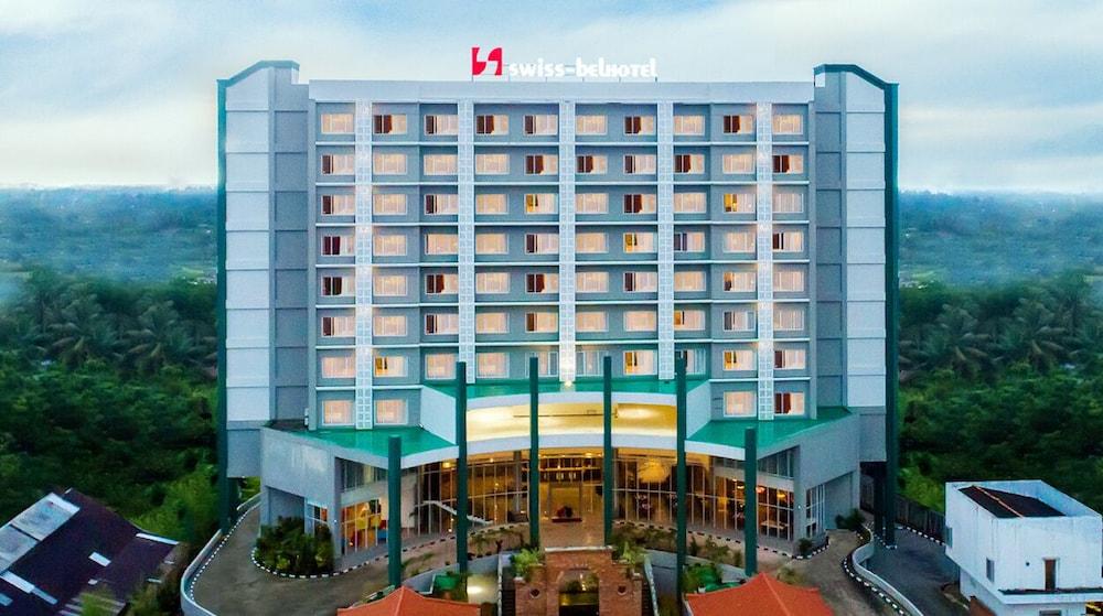 Swiss-Belhotel Pangkalpinang Пангкал-Пінанг Екстер'єр фото